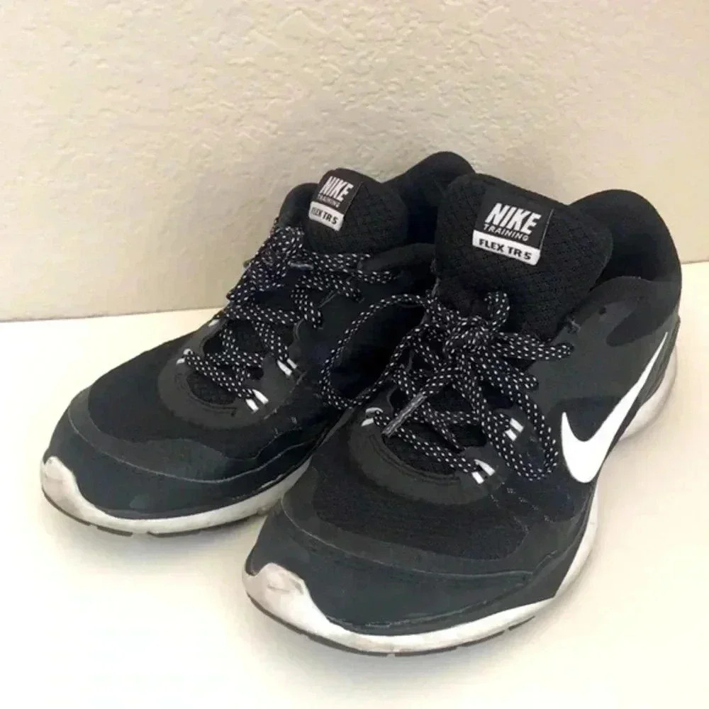 Nike Flex Trainer 5 Running Shoes - Picture 2 of 7